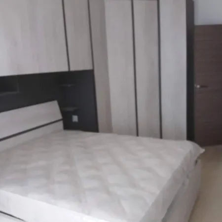 דירה Charming 2-bed In