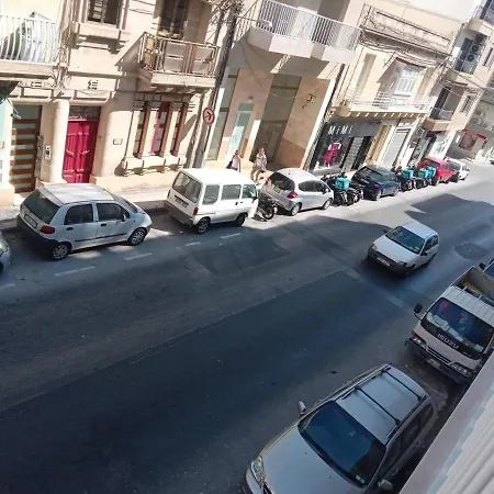 דירה Charming 2-bed In